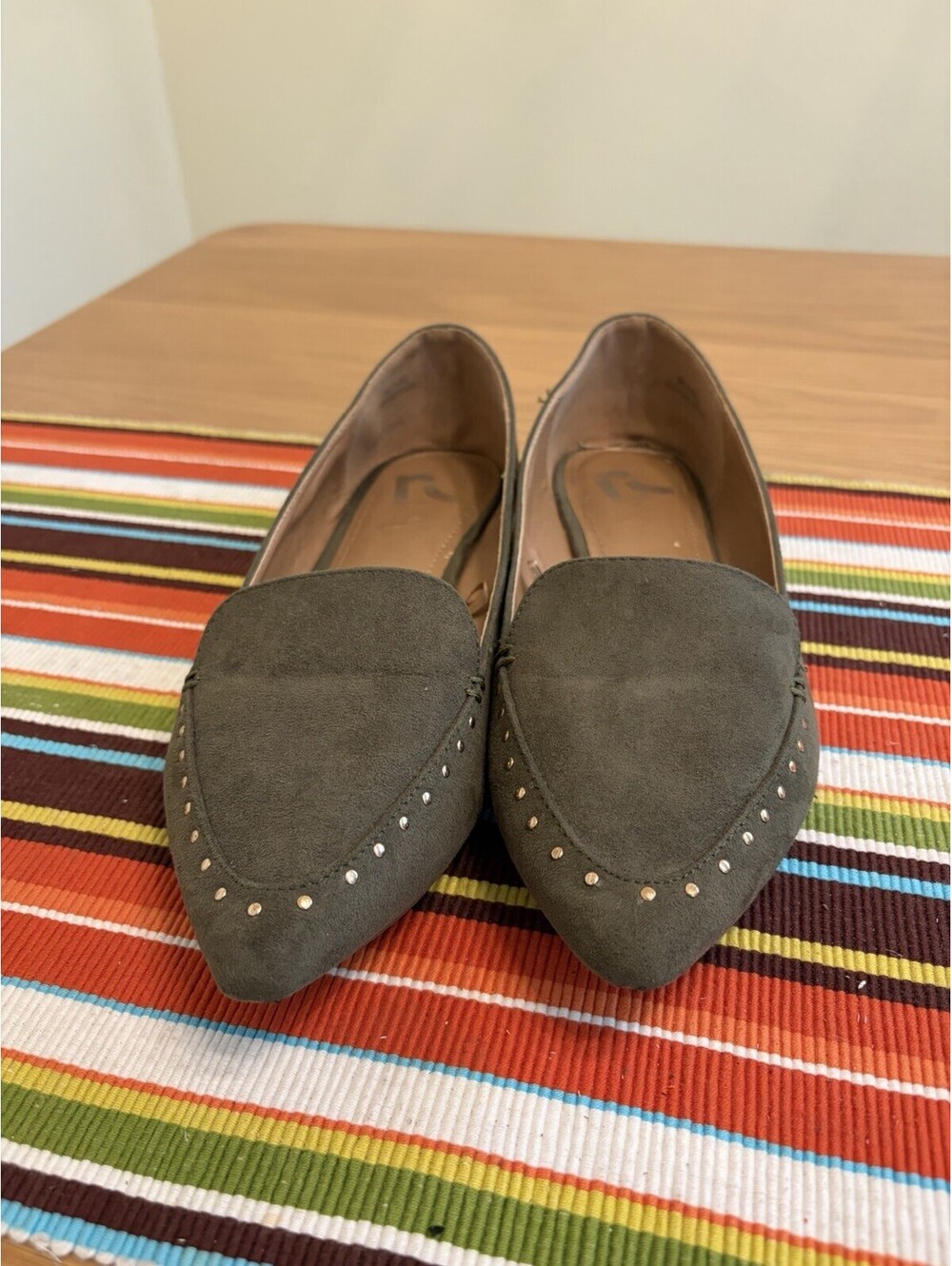 Report Grace Pointed Toe Flats Women 10 Olive Faux Suede With Gold Studs